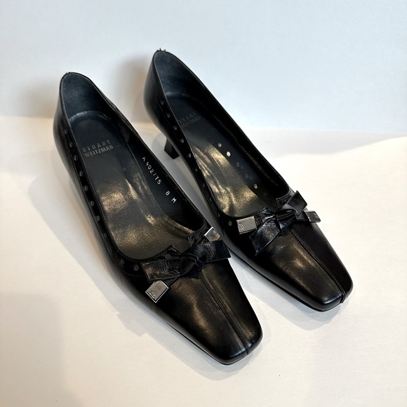 Stuart Weitzman Women's Black Leather Pumps - Picture 1 of 7